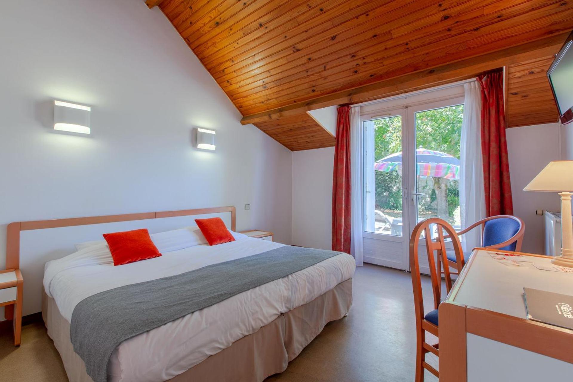 Hotel Mileade Le Domaine De La Blairie - Saumur Saint-Martin-de-la-Place المظهر الخارجي الصورة