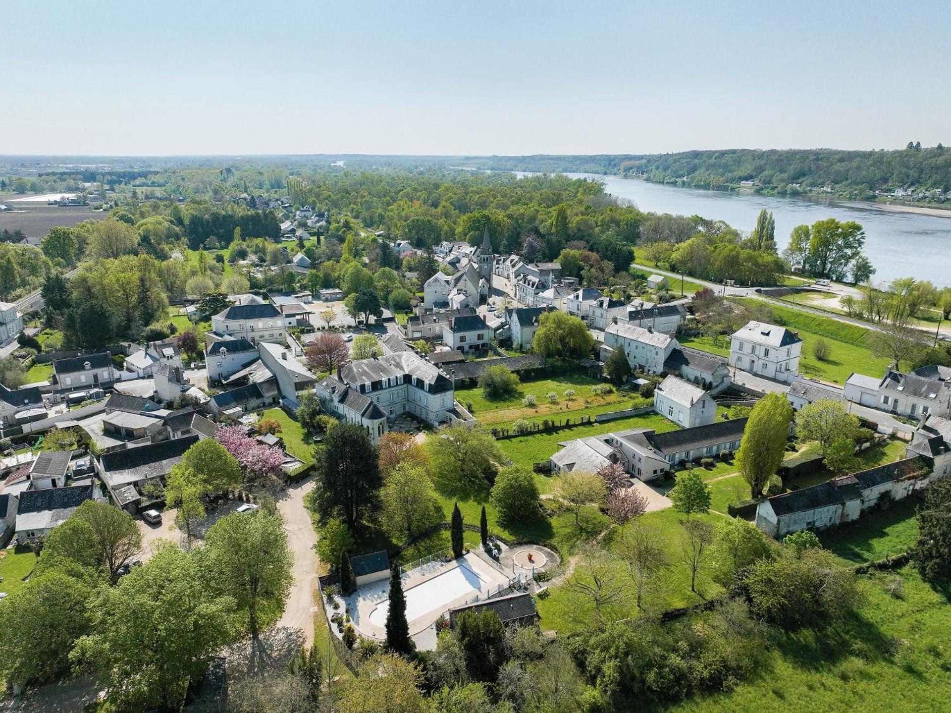 Hotel Mileade Le Domaine De La Blairie - Saumur Saint-Martin-de-la-Place المظهر الخارجي الصورة
